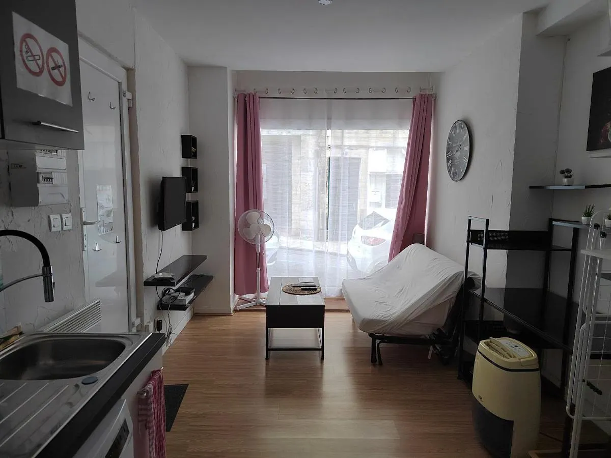 Studio Plein Centre Auch 0*,  France